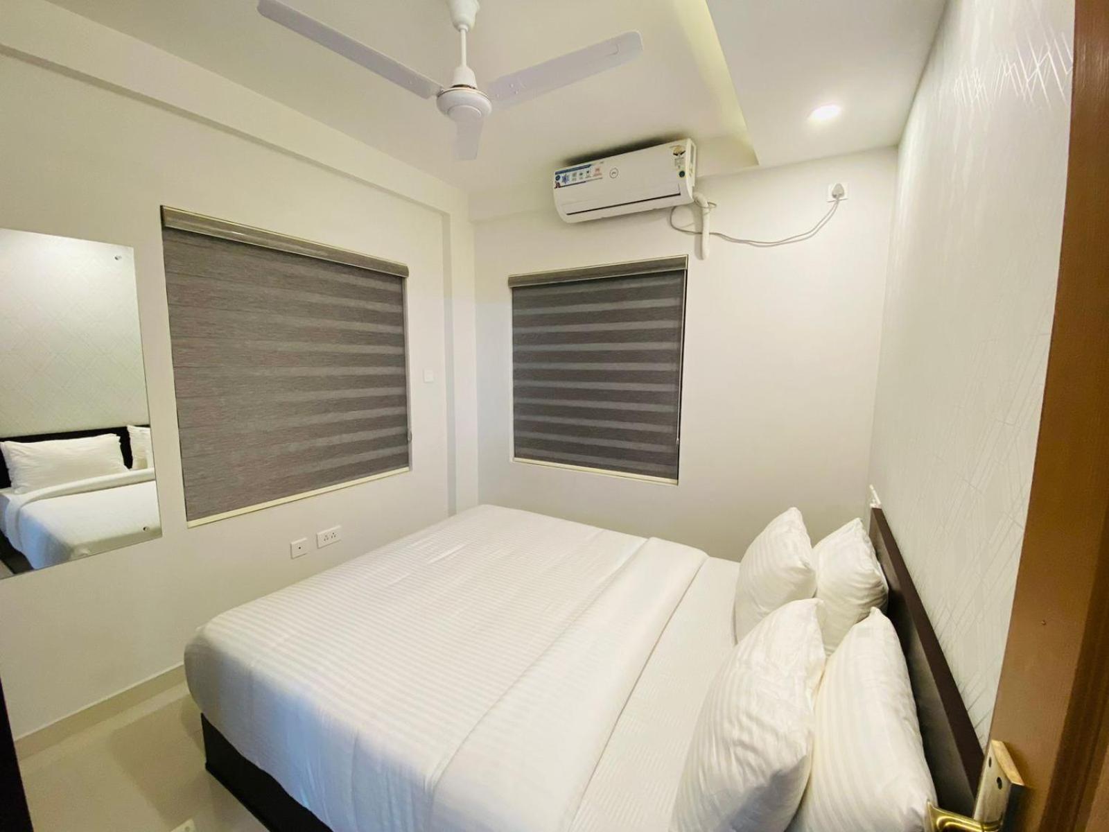 Hotel Nujoom Rooms & Apartments Kochi Buitenkant foto